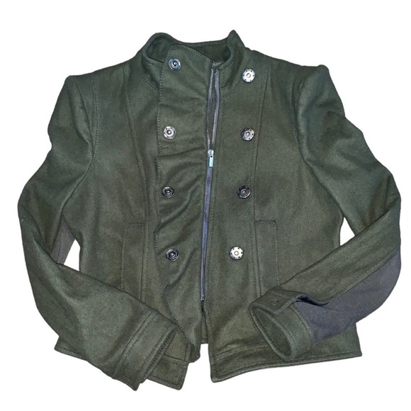 Ladies green BCBG Max Azria jacket - Picture 3 of 7